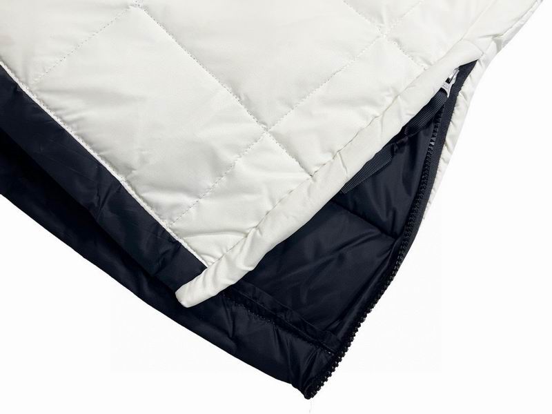 TH* N*RTH F*C3 Down Jacket