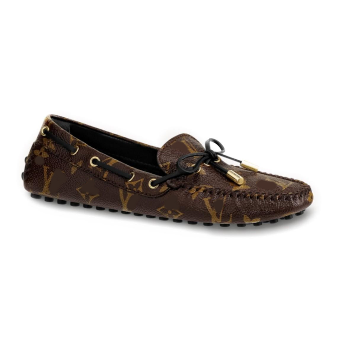 Gloria Flat Loafer (Women’s)