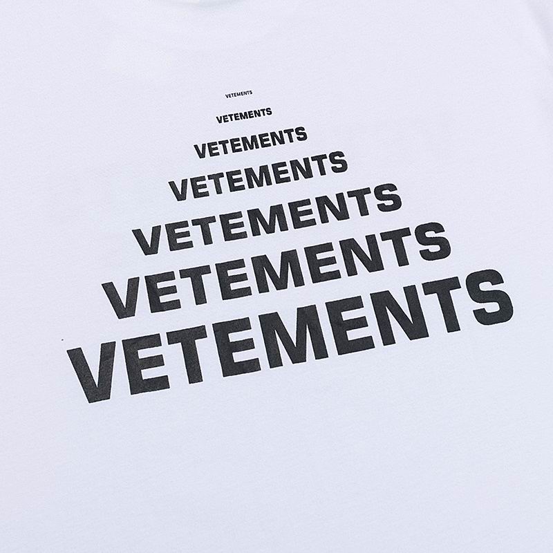 V3T3M3NTS Logo Oversized T-shirt