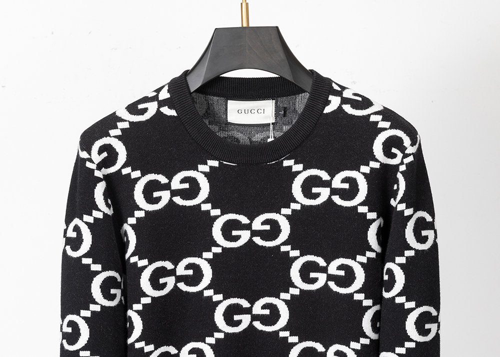 GV*C1 Logo '24 Sweater