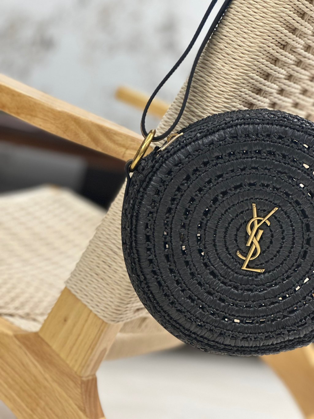 Y*ES S*L Monogram Round Bag In Raffia