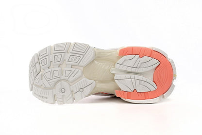 Runner Sneaker (Women's)