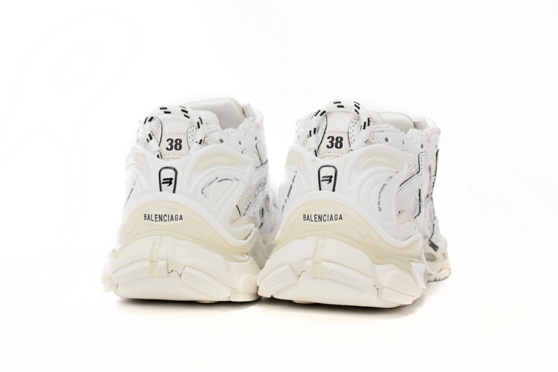 Runner Sneaker (Men’s)