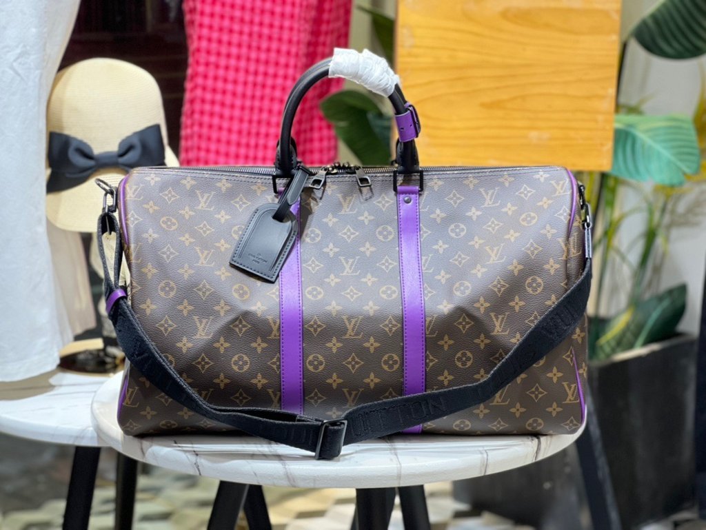 LIV Keepall 50