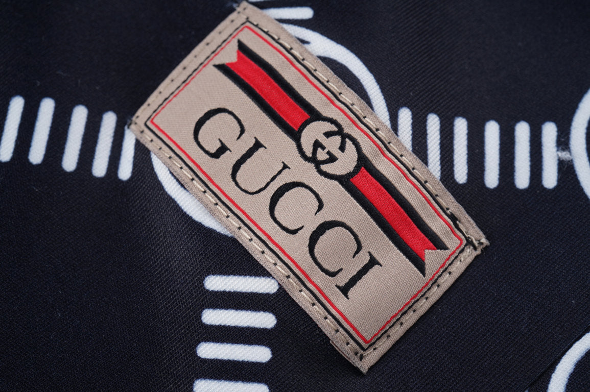 GV*C1 Logo Shorts