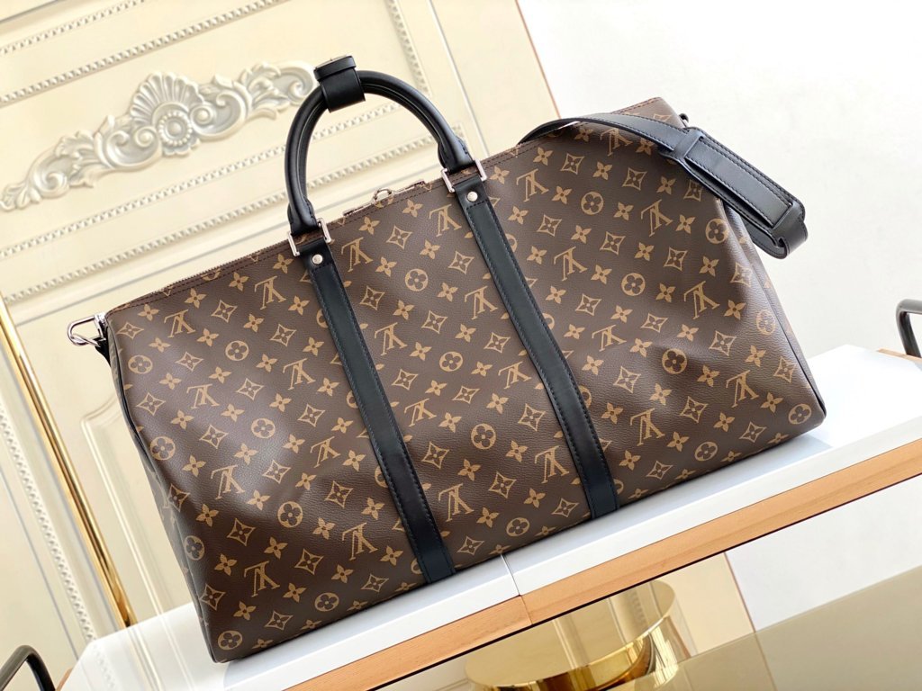 LIV Keepall 50