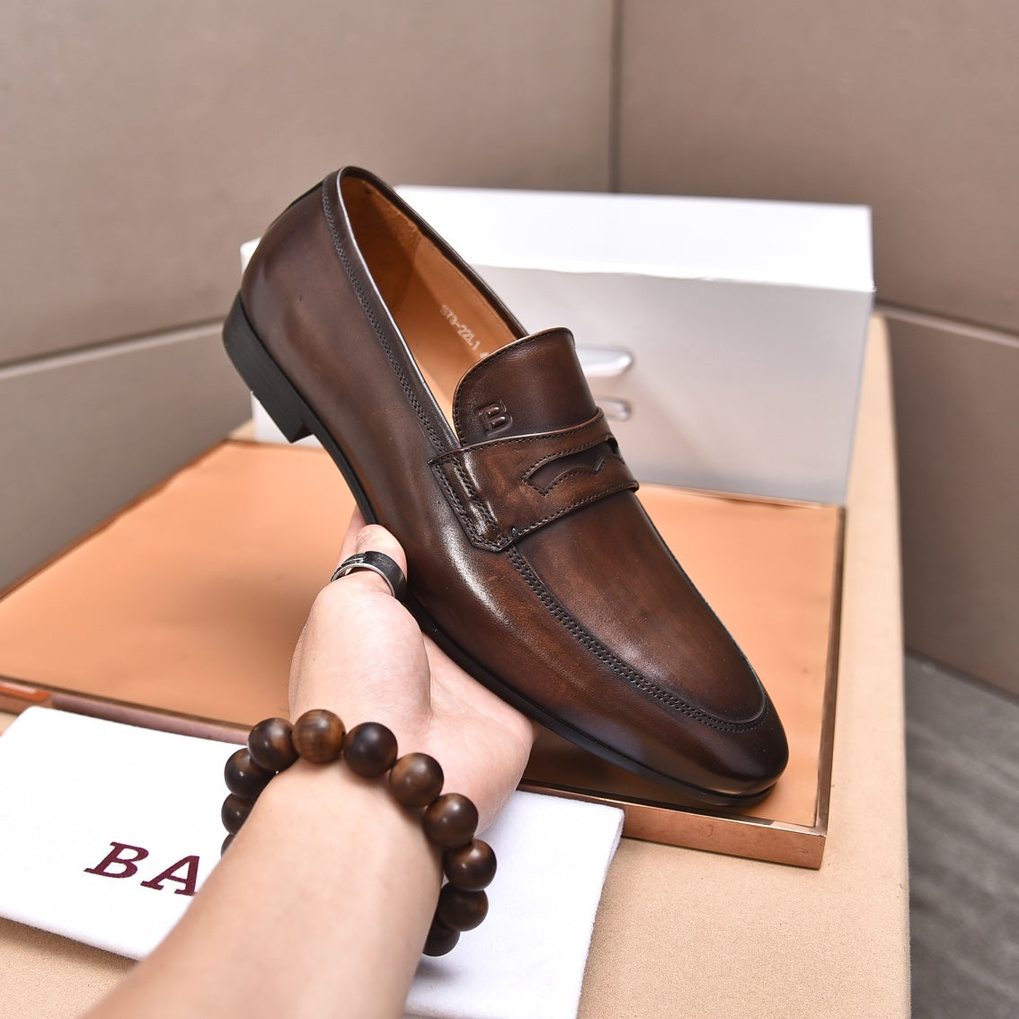 Webb Loafers (Men's)