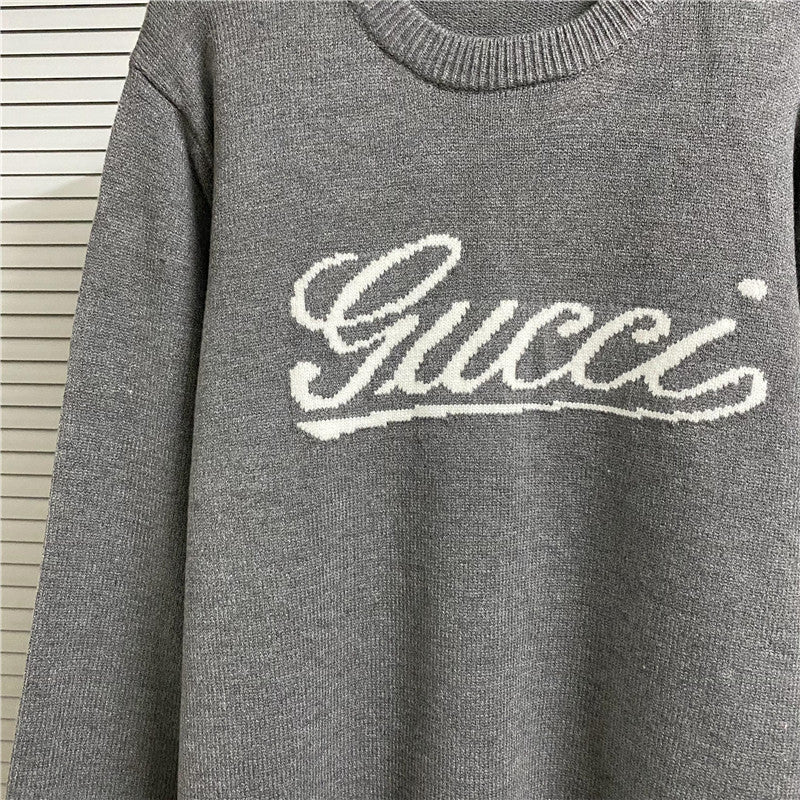 GV*C1 Sweater